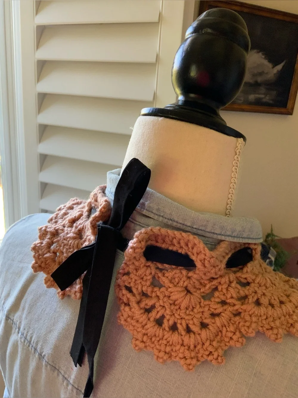Desert Rose Crochet Collar with Silver Jeweled Bee Brooch
